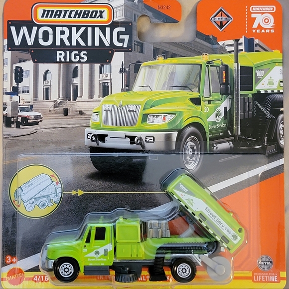 MATCHBOX 2023 WORKING RIGS -MIX 1 - Picture 9 of 14